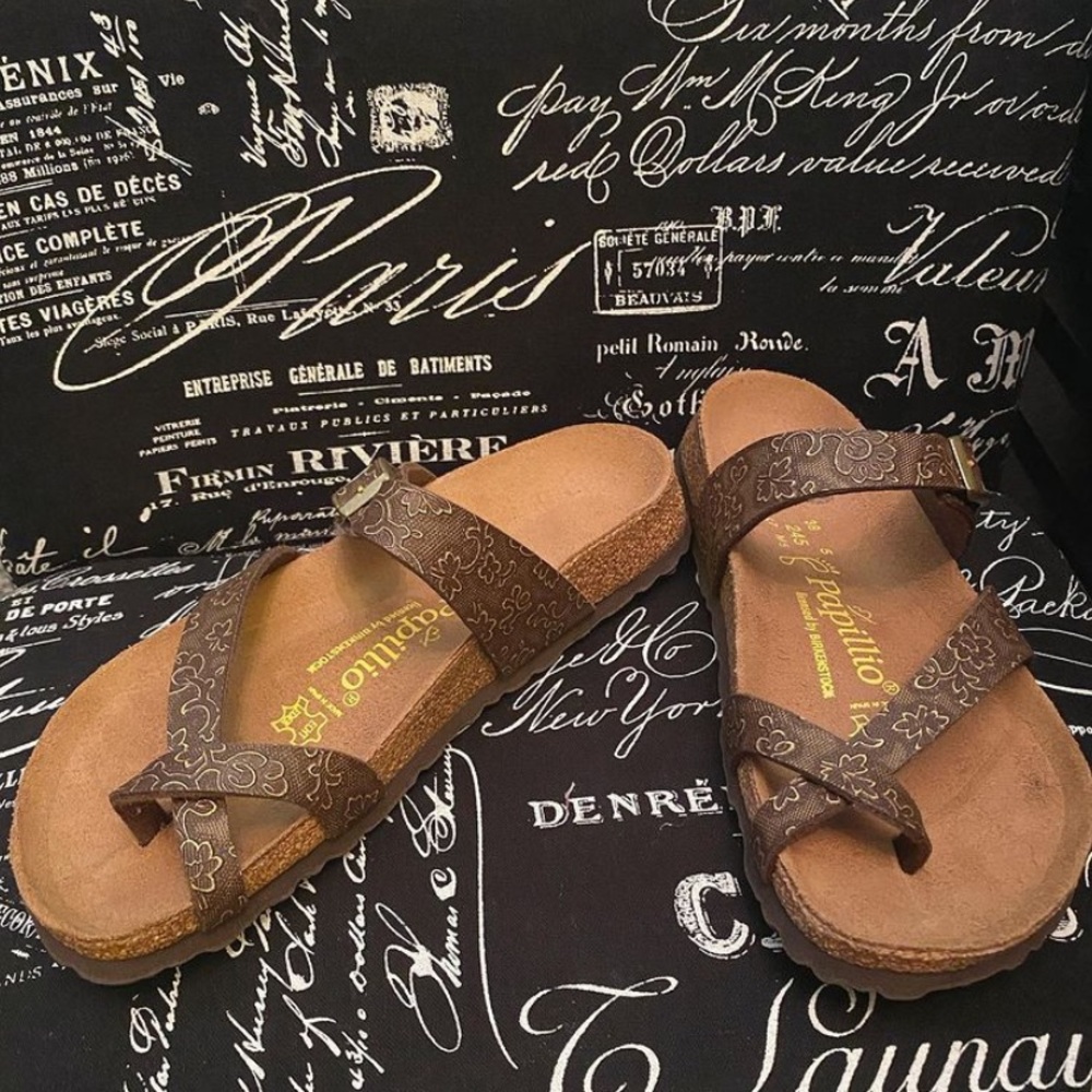 Papillio sandals